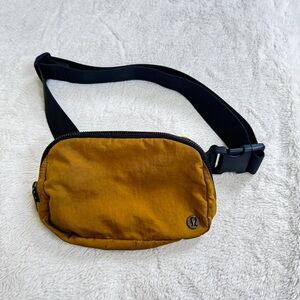 Lululemon Crossbody Bag Mustard Everyday Belt Bag Travel Purse
